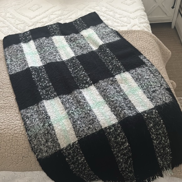 Scarf - Picture 2 of 2